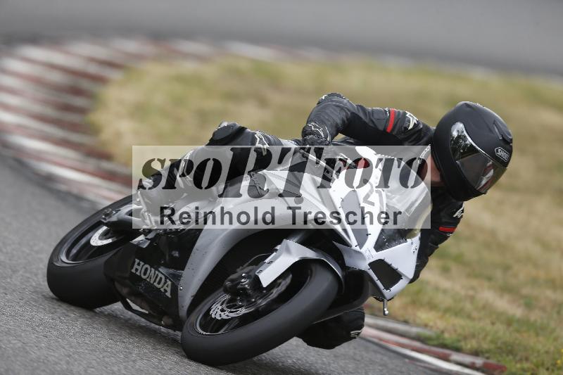 Archiv-2025/32 07.07.2025 Plüss Moto Sport ADR/Freies Fahren/21